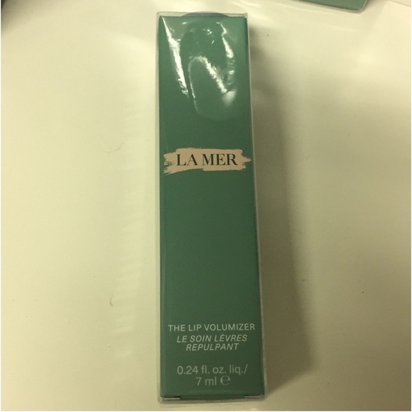 THE LIP VOLUMIZER - Picture 4 of 6